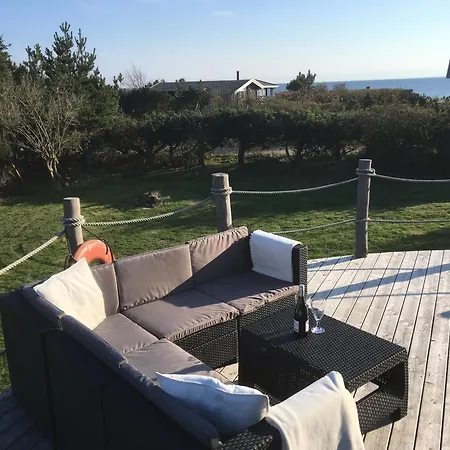Sommerhuset -the House - Full House, 63 M2 W 2 Bed Rooms, 300 M From The Wonderful In Begtrup Vig * Knebel